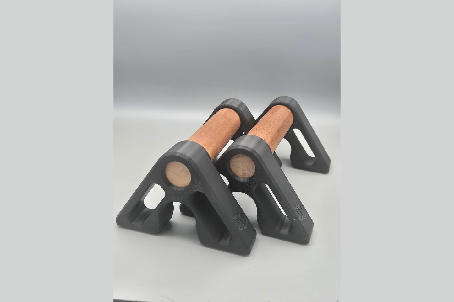 DDD Premium Parallettes aus Echtholz