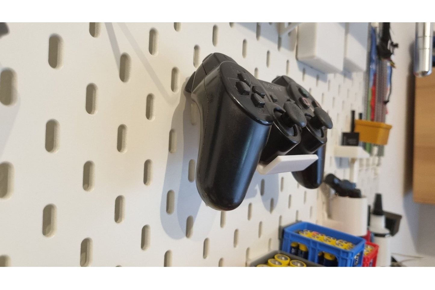 Universal Controllerhalter für Ikea Skadis