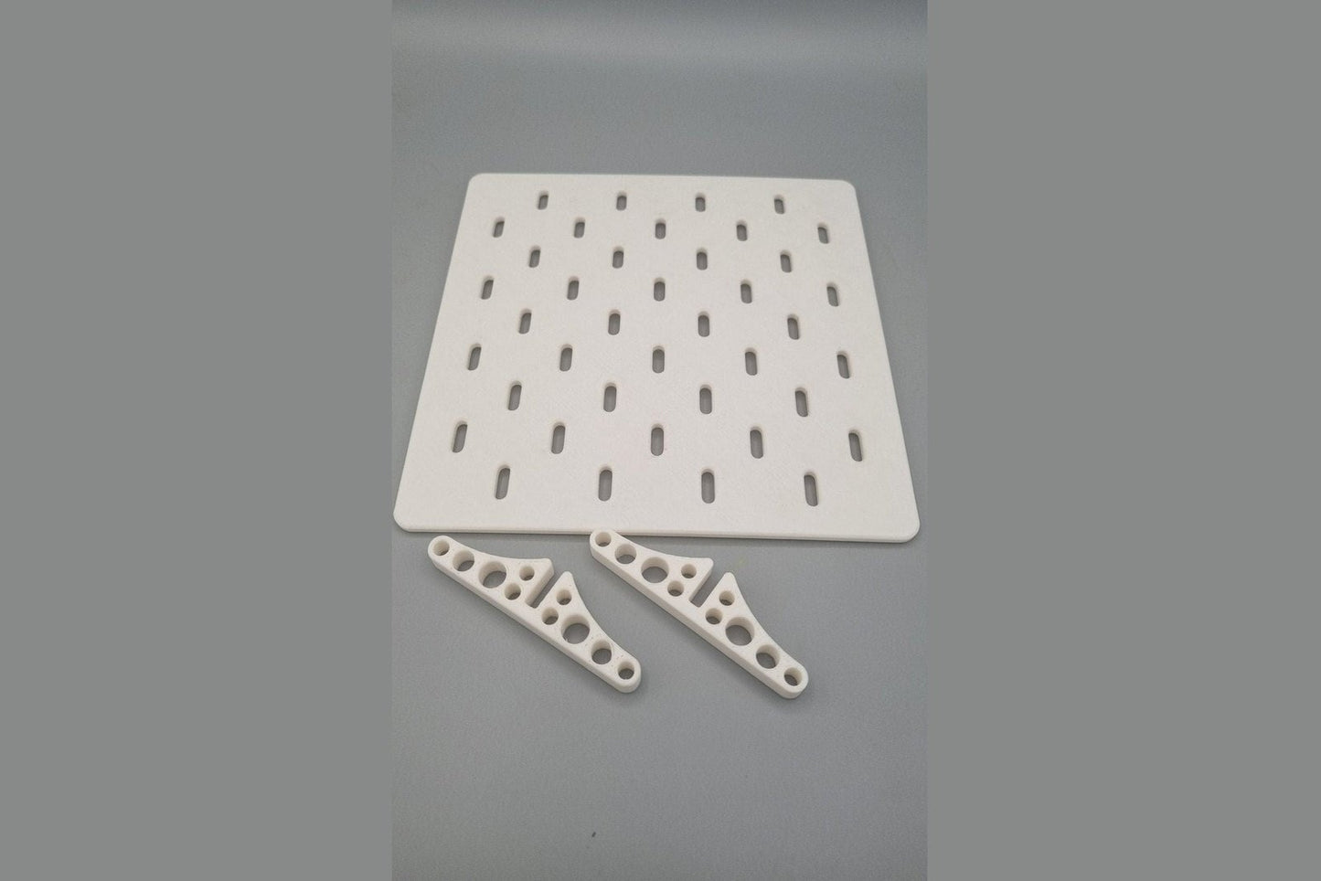 Schreibtisch Pegboard, mini Skadis inklusieve Ständer